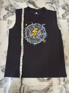 Men's Black Sleeveless Thunder Thighs Tee