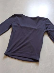 Skims Stylish Square Neck Long Sleeve Crop Top