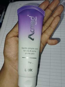 Acne Breakout Face Wash for Oily Skin