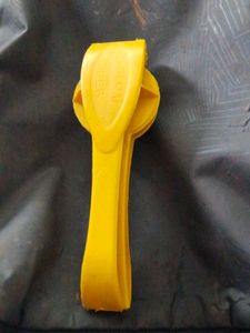 Yellow Citrus Juicer