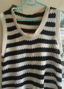 Striped Sleeveless Knit Crop Top