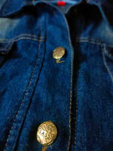 Trendy Blue Short Denim Jacket (Bust-32)