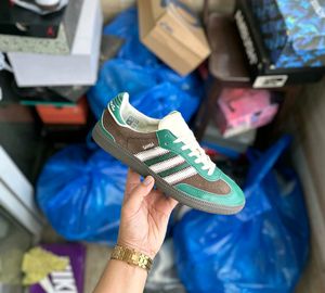 Adidas samba