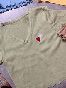 Bundle of 4 Cute korean Tops