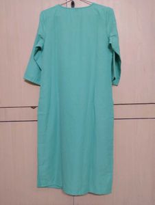 Elegant Embroidered Kurta