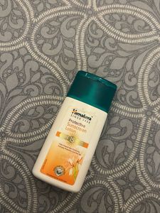 Himalaya Protective Sunscreen Lotion SPF 15