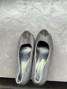 Regal Sparkly Peep-Toe Heels