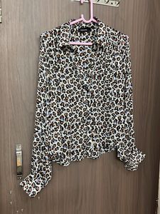 Stylish Leopard Print Button-Up Top
