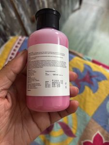 Minimalist Vitamin B12 Face Toner