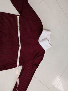 maroon top