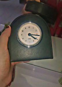 Saudi Arabia Vintage Desk Clock