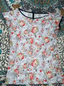 Floral Print T-Shirt with Black Trim