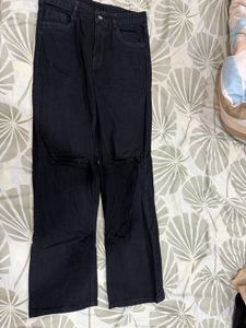 Black Ripped Jeans