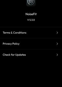 Noise Smartwatch with Charger