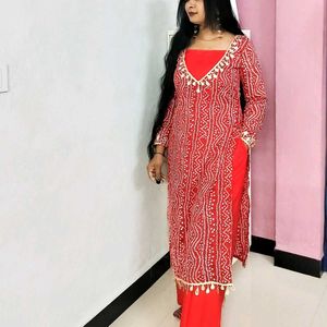 3 Peace Bandhani Print Kurta Set