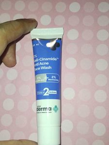 The Derma Co. 2% Sali-Cinamide Face Wash