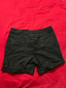 Chic Black Shorts
