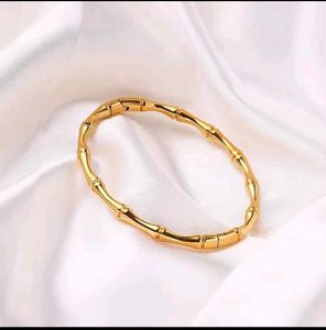 Elegant Gold Bamboo Bracelet