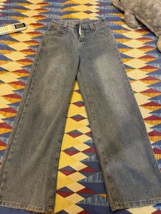 Stylish Wide-Leg Denim Jeans