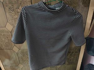 crop tee