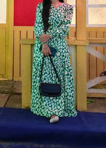 💚 Floral Maxi Dress