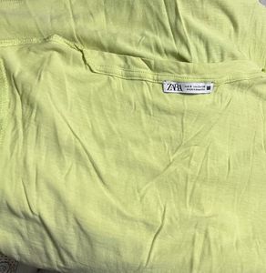 ZARA V-Neck Tshirt