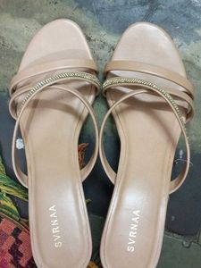 brand new heels from max beige