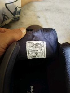 Levi's Blue Suede leather sneakers. size UK 10