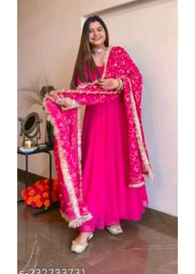 Elegant Pink Kurta Set with Dupatta