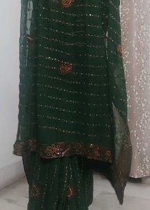 Elegant Green Sequined Saree attach blouse