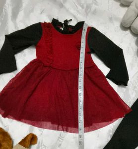 Very Cute&amp; Beautiful Net Frock With Leggings