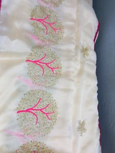 Cream Saree Pink Border