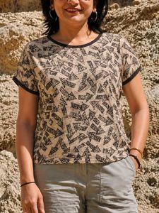 Stylish Geometric Print T-Shirt/Top