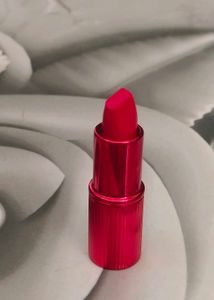 Charlotte Tilbury Matte Revolution - Hollywood Vix