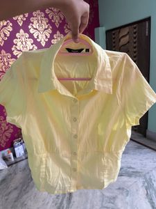 Nuon Chic Pastel Yellow Cropped Shirt