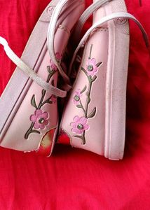 Cute Pink Sneakers with Flower Detail