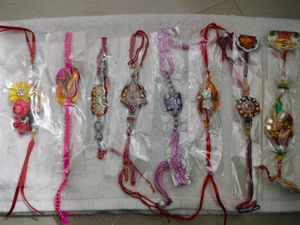 8 pcs Rakhi for Brothers