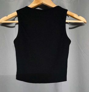 Sleek Black Ribbed Tank Top