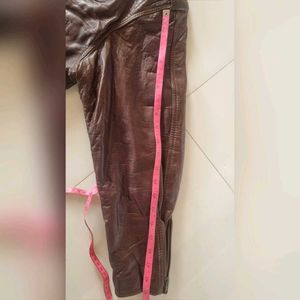 Vintage cropped Leather Biker Jacket
