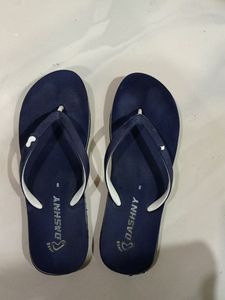 Slipper Size 8