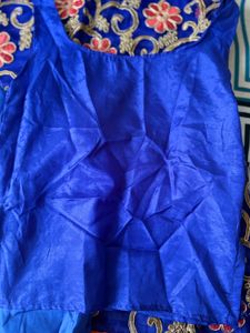 Pakistani Royal Blue Embroidered Ethnic Suit Set –