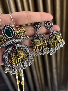Exquisite Elephant Motif Jewellery Set