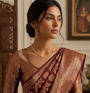 Elegant Gold Leaf Chain Necklace