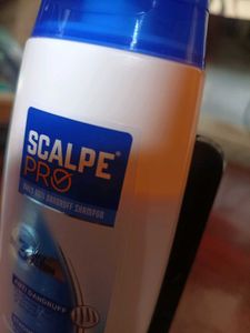 Scalpe Pro Daily Anti Dandruff Shampoo