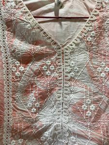 Beautiful Pink &amp; White Printed Kurta by mulmul