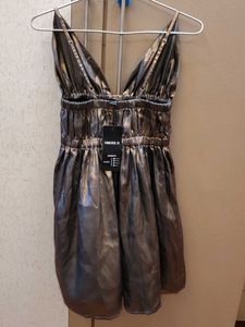 Metallic Ruched Mini Dress (size 24)XS