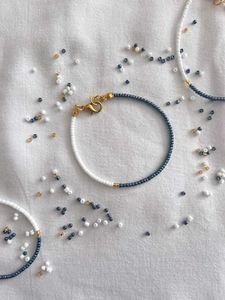 Chic Beaded Bracelet - White & Navy