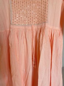Women Peach Threadwork &amp; Gota Work Kurta Sharara