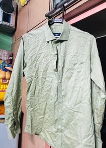 250 each Mens and semi formall sh