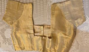 BEAUTIFUL SAREE WITH FALL AND BLOUSE